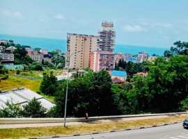 Лот № 160051. Продается трехкомнатная квартира в Сочи, центральный...