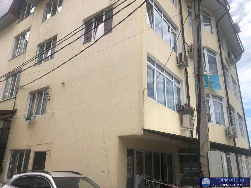 Лот № 160612. Продаётся квартира 64 кв.м. распланирована, проведена электрика и сантехника. Реальный 1/5 этаж, цоколь...