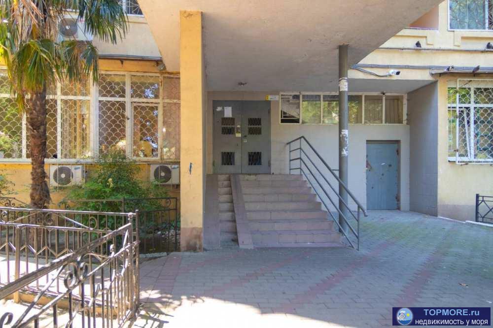 Лот № 160842. Просторная квартира в самом  центре города!   Дом находиться в сердце города-курорта Сочи! В шаговой... - 1