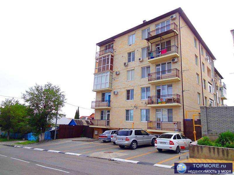 Лот № 20955. 2-комн. квартира в самом центре Геленджика (район первой школы). До моря 15 мин. пешком (выход к...