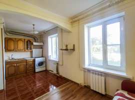 Лот № 20788. Продаётся 4х комнатная большая светлая квартира общей...