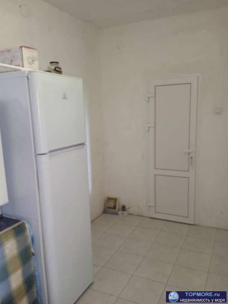 Лот № 20842. Продается 2-х этажный дом, участок  фасад 16 м* длина участка 25м .  На 1этаже находится кухня 22кв ,... - 2