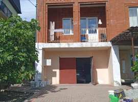 Лот № 20842. Продается 2-х этажный дом, участок  фасад 16 м* длина...