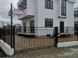 Дом 2х этажный площадь 326,3 кв.м земля -342 м.кв. Дом под отделку...