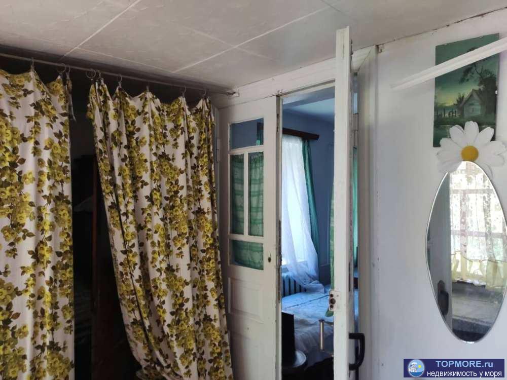 Лот № 20995. Продается земельный участок 3,8 соток с 1/2 домом в самом центре Геленджика. Коммуникации по меже. Длина... - 1