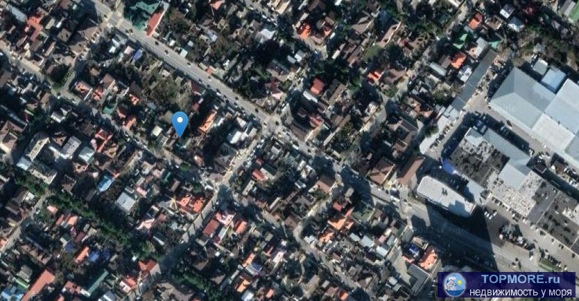 Лот № 20995. Продается земельный участок 3,8 соток с 1/2 домом в самом центре Геленджика. Коммуникации по меже. Длина... - 2