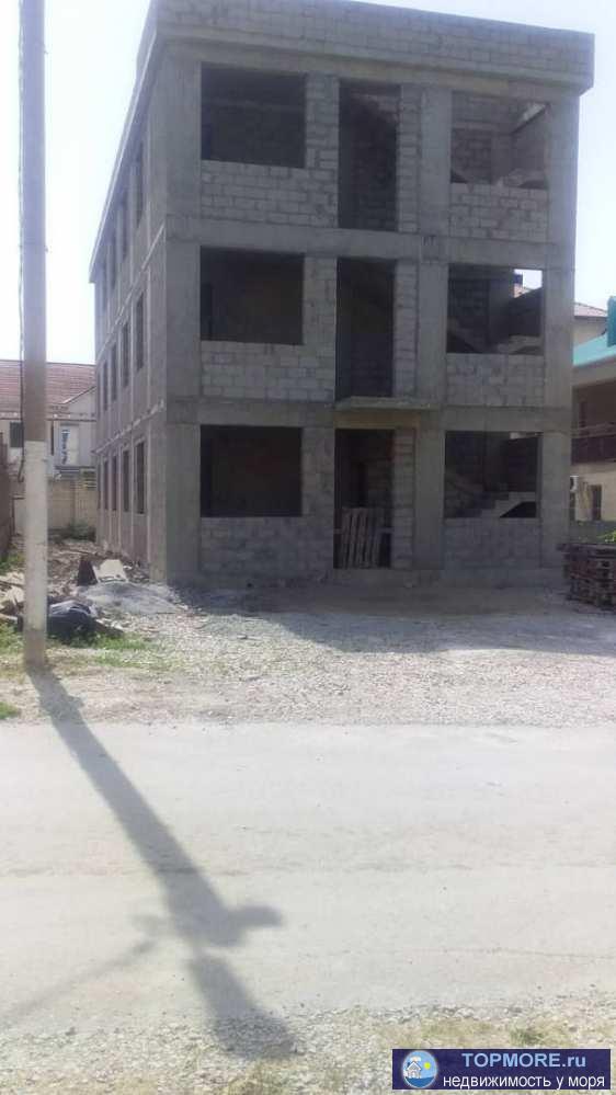 Лот № 20850. Продается участок 6 соток в с. Кабардинка. Все коммуникации центральные можно подвести. На участке...