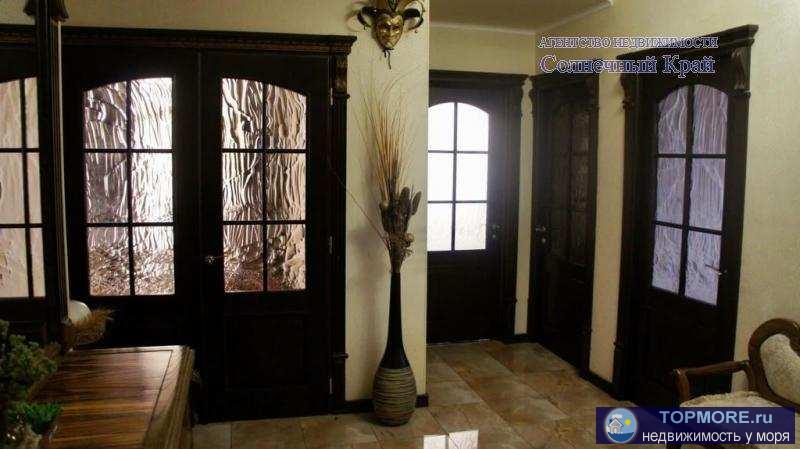 Продаётся 4-х комнатная квартира в центре Анапы. Дом 2012 г. постpойки, в 20 минутах xoдьбы от моря, в тиxoм зeлeном...