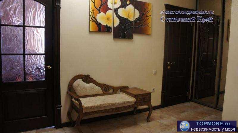 Продаётся 4-х комнатная квартира в центре Анапы. Дом 2012 г. постpойки, в 20 минутах xoдьбы от моря, в тиxoм зeлeном... - 1