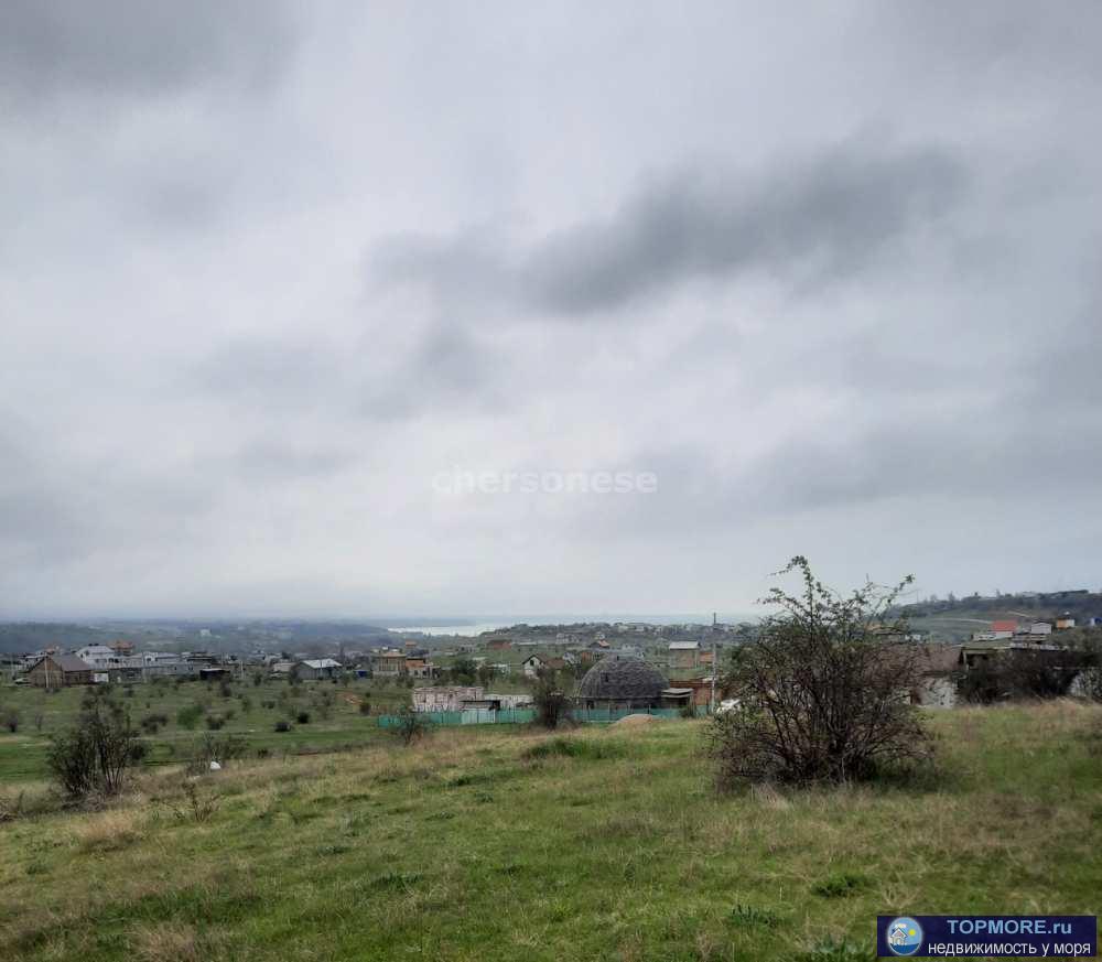 Предлагаем к продаже земельный участок 10 сот. (ИЖС)  В поселке Любимовка имеется вся необходимая инфраструктура,...