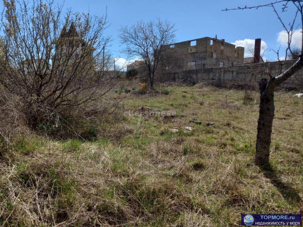 Продается участок 5,6 соток, в СНТ "Электрон-2", Балаклавский район, Фиолент.   Участок расположен на...