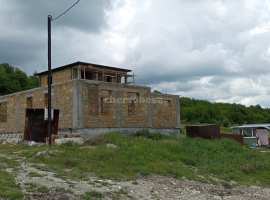 Предлагается к продаже участок 10 соток в посёлке городского типа...