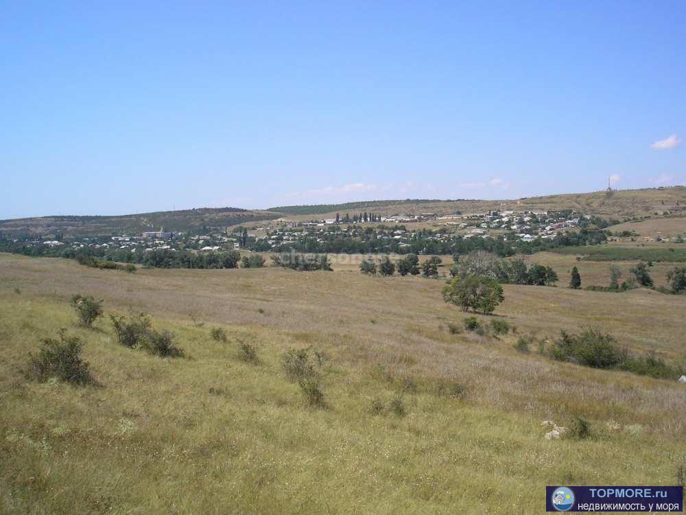 Продам  участок в Бахчисарайском районе. - 15 соток. - расстояние до моря 1.5 км. - электричество рядом. - назначение... - 2