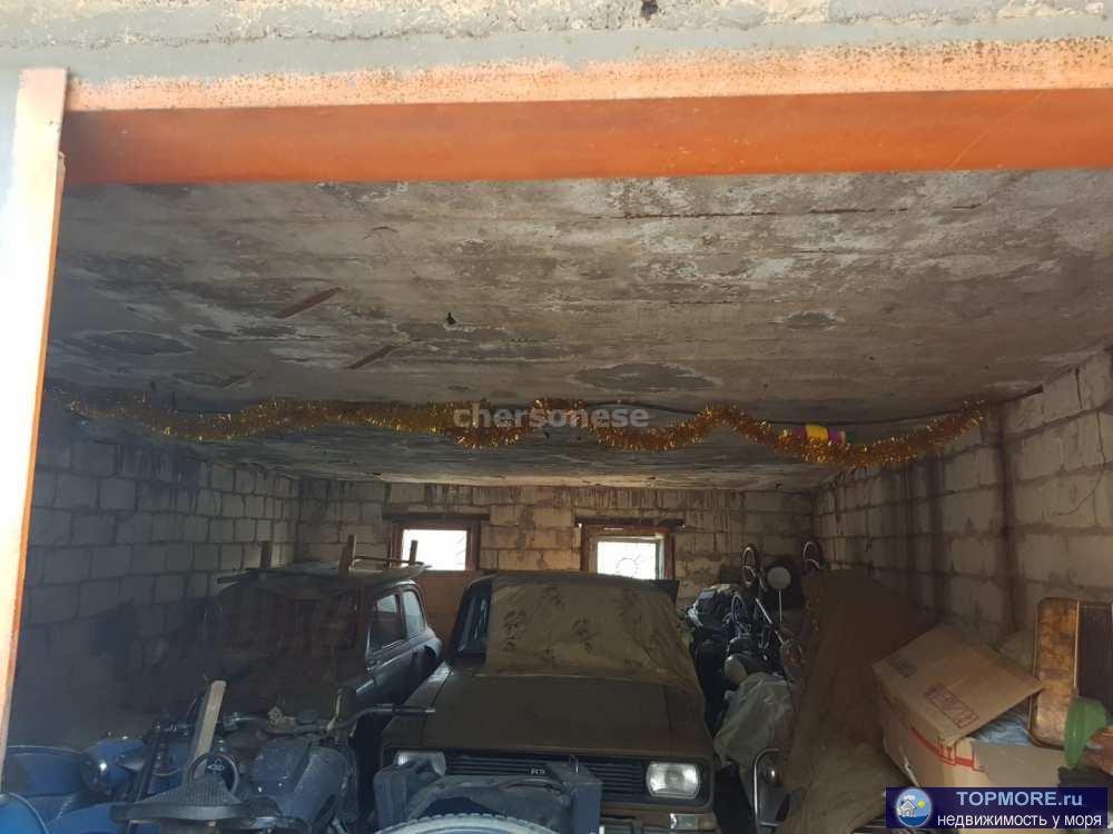 Предлагается к продаже просторный трех этажный гараж, расположенный в гаражном кооперативе "ГК Строитель"....