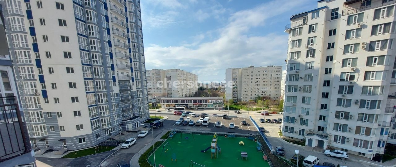 Продается однокомнатная квартира в новом доме, с отличной инфраструктурой.   Просторная однокомнатная квартира в... - 1