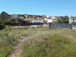 Ровный участок, правильной прямоугольной формы с широким фасадом в...