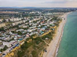 Продаётся земельный участок 70 соток , участок находится в посёлке...