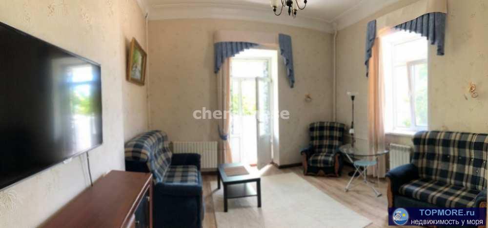 Мечтаете жить в историческом районе Севастополя? Тогда эта квартира для Вас!  Квартира находится на втором этаже...