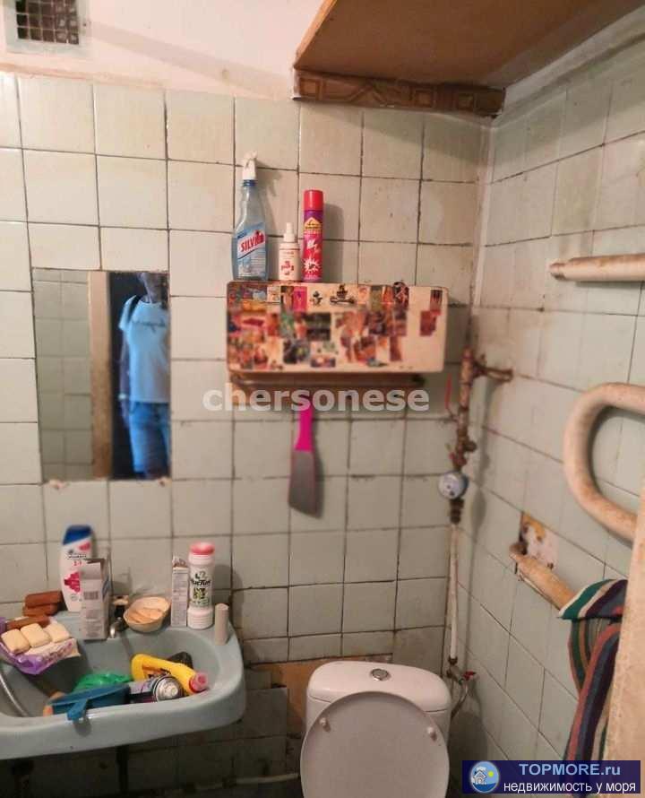 Продается однокомнатная квартира на проспекте Победы. Квартира расположена на удобном третьем этаже пятиэтажного... - 1