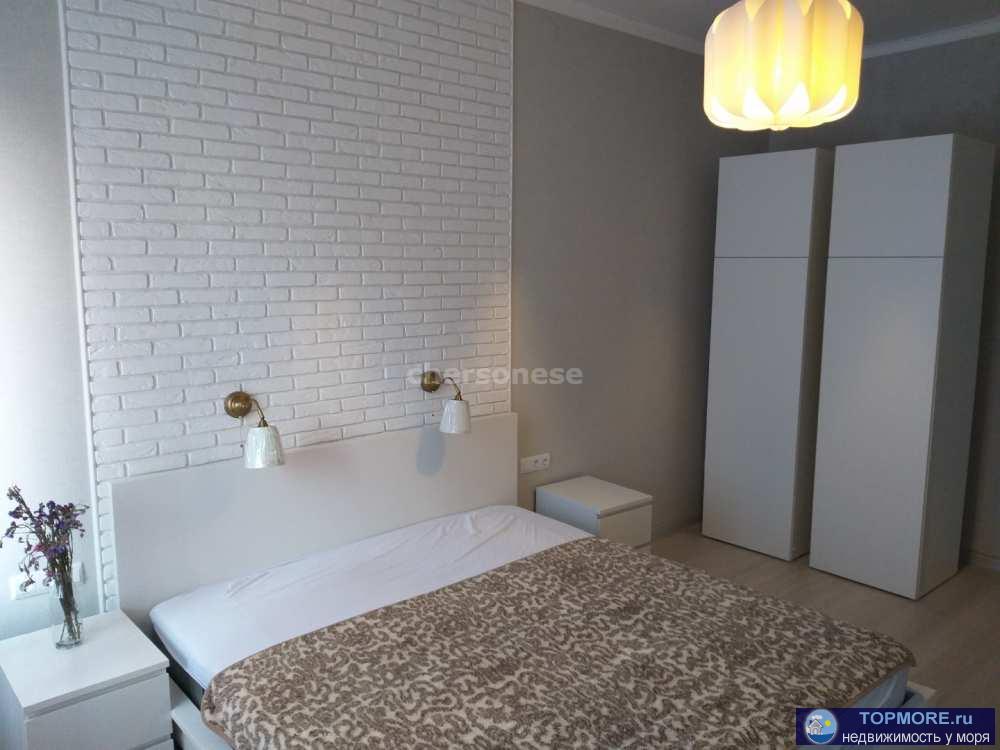 Вашему вниманию предлагается трёхкомнатная квартира в центре города Севастополь.  Особого  внимания заслуживают то,...