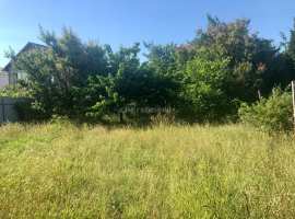 Продается участок в СТ " Риф", первая линия....