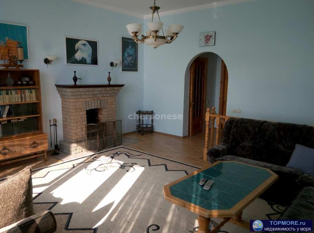 Продам эллинг у моря.   Общая площадь 123 кв. м, 2 этажа, Коммуникации: вода, канализация, эл-во, газ. Отопление -...