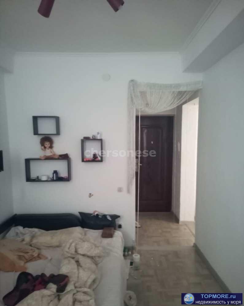 Продается 1/2 двухкомнатной квартиры.   Комнаты изолированные. Санузел раздельный. Состояние квартиры очень хорошее....