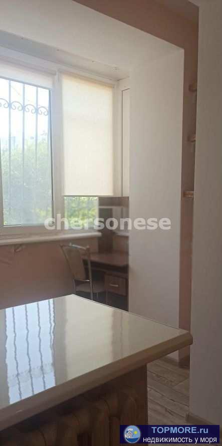 Сдаётся хорошая двухкомнатная квартира с раздельными комнатами.  Дом вдали от дороги. В квартире есть всё...