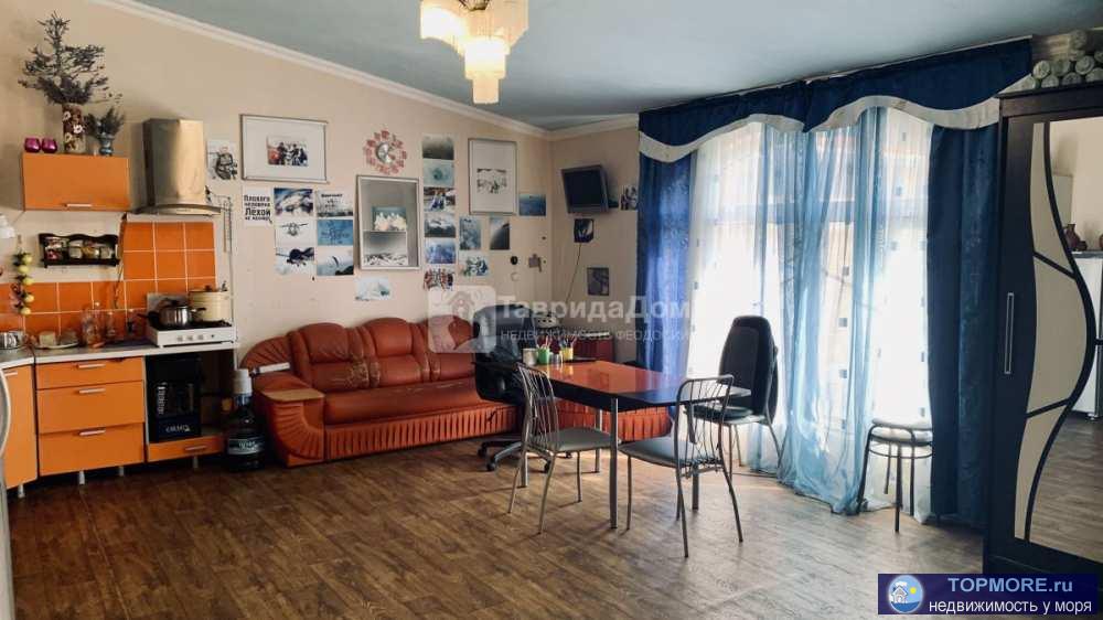 Продам 2-х этажный жилой дом 210 кв.м., на уч.  6,22 сотки, ул. Вересаева, Коктебель, Феодосия. На первом этаже дома... - 2