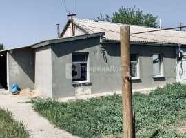 Продам дом 42,4 кв.м. на участке 7 соток, ИЖС, 
р-н ул....