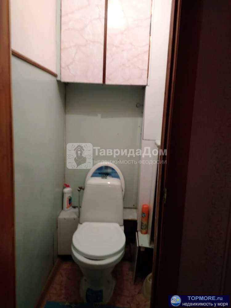 Продам 4-х комнатную кв с АОГВ, в 200 м от моря,  97 м2, 3/5, ул. Дружбы, 42а, Феодосия. Просторная, чистая и светлая... - 2