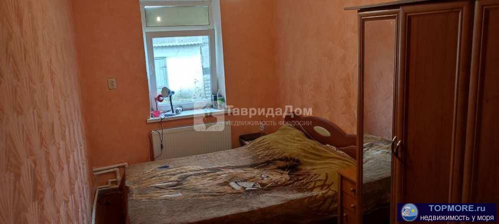 Продам дом 66 м2 с гаражем и хозпостройками  на участке 5 соток, ул. Осипенко, пгт. Старый Крым, Феодосия. Дом...