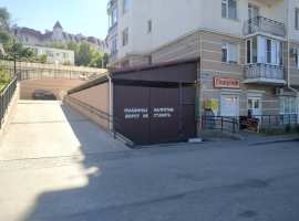 Продам машино-место в жилом доме по ул, Загородная балка, 2-Г....