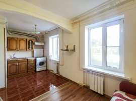 Лот № 21035. Квартира переплонирированна из 4-х комнатной в трешку...