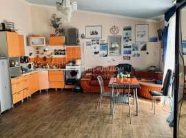 Продам 2-х этажный жилой дом 210 кв.м., на уч. 
6,22 сотки, ул....