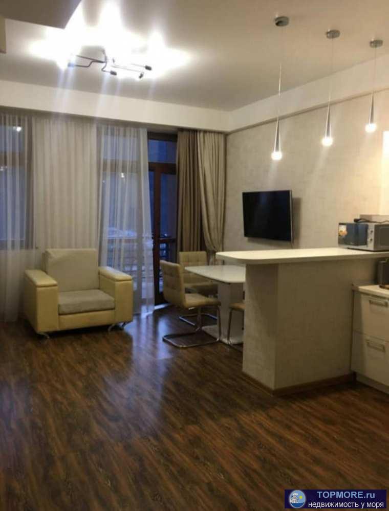 Лот № 161673. Предлагаю к продаже просторные двухуровневые апартаменты общей площадью 110 кв. м., с потрясающим видом...