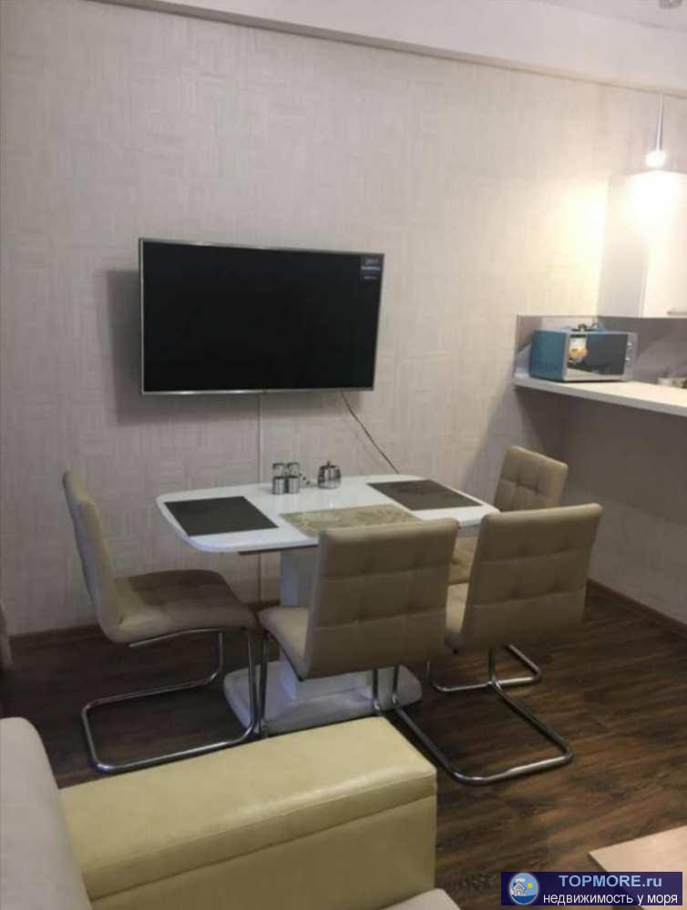 Лот № 161673. Предлагаю к продаже просторные двухуровневые апартаменты общей площадью 110 кв. м., с потрясающим видом... - 2