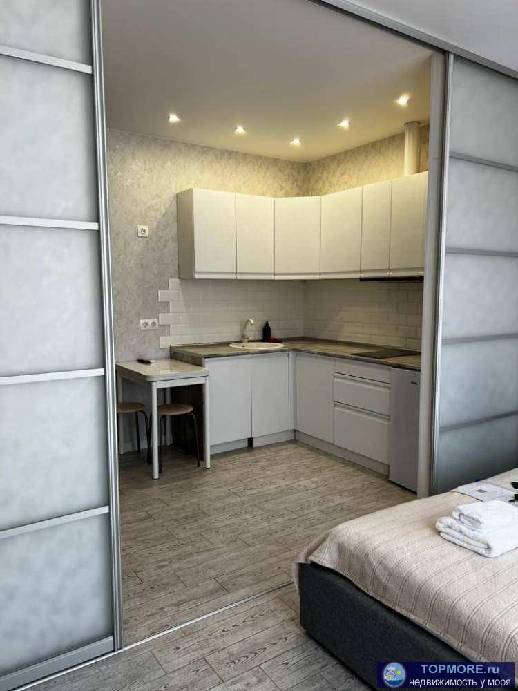 Лот № 172755. Продаю однокомнатную квартиру площадью 28 м² в жилом комплексе «Адлер».     Квартира расположена в...