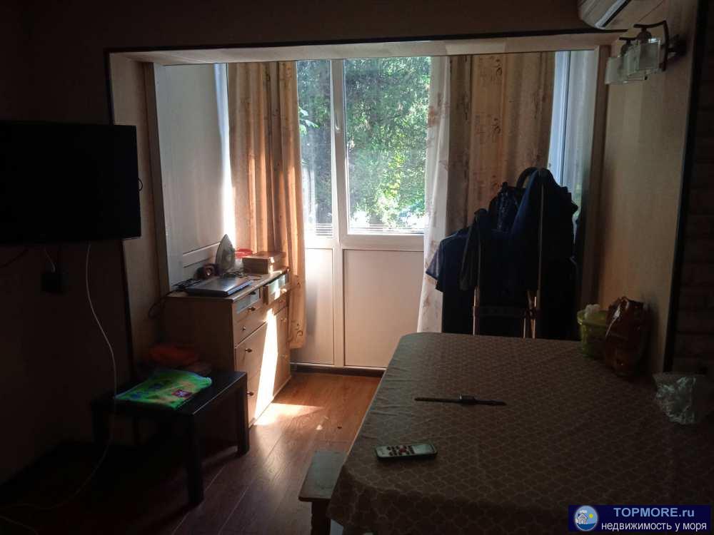 Лот № 161913. Продается 1 комнатная квартира в кирпичном доме на 2 этаже в 5 этажном доме .Коммуникации все...