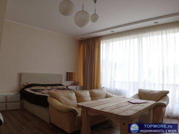 Лот № 161372.   Просторная студия в центре Адлера, 700 м до моря в комплексе бизнес-класса жк Набережный. В шаговой...