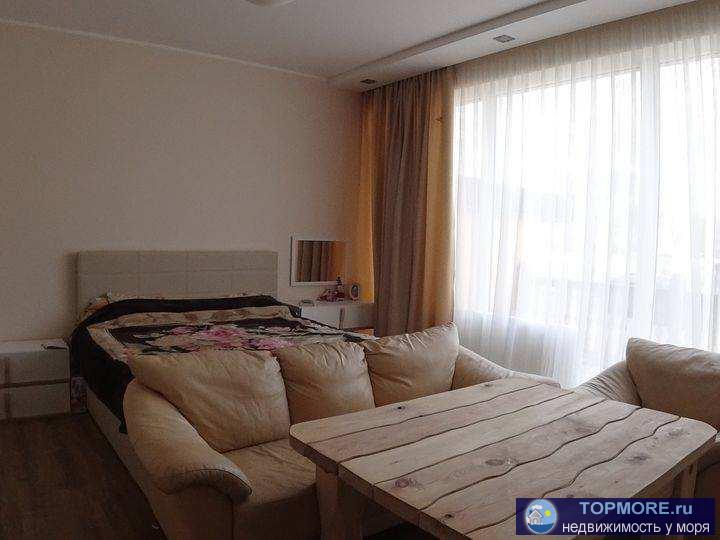 Лот № 161372.   Просторная студия в центре Адлера, 700 м до моря в комплексе бизнес-класса жк Набережный. В шаговой... - 1