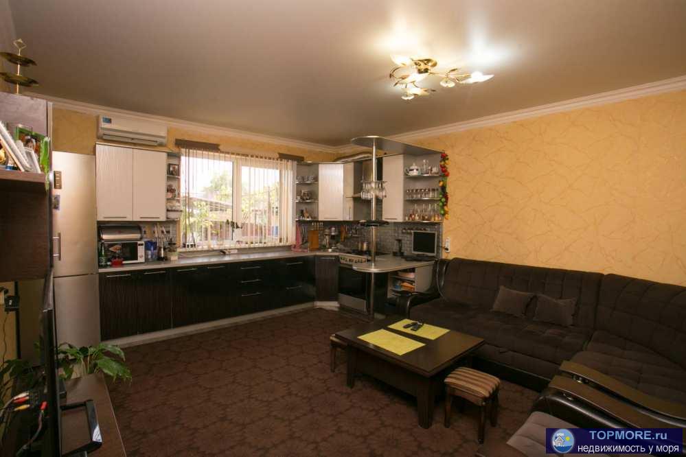 Лот № 160153.   Продам 2. На 1 этаже: кухня -гостиная, отдельная комната, раздельный санузел, подсобное помещение,... - 2