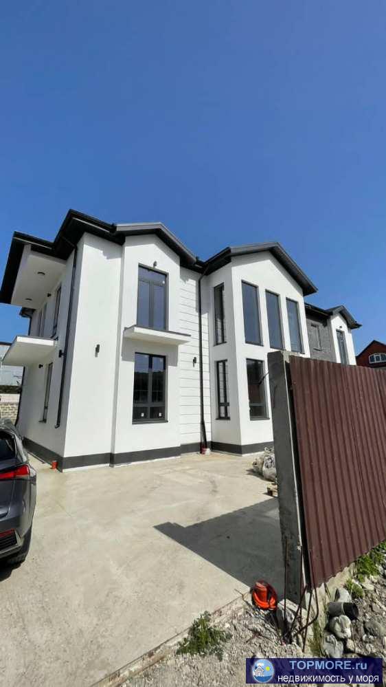 Предлагаю к продаже современный коттедж общей площадью 420 кв.м., расположенный на абсолютно ровном участке площадью... - 1