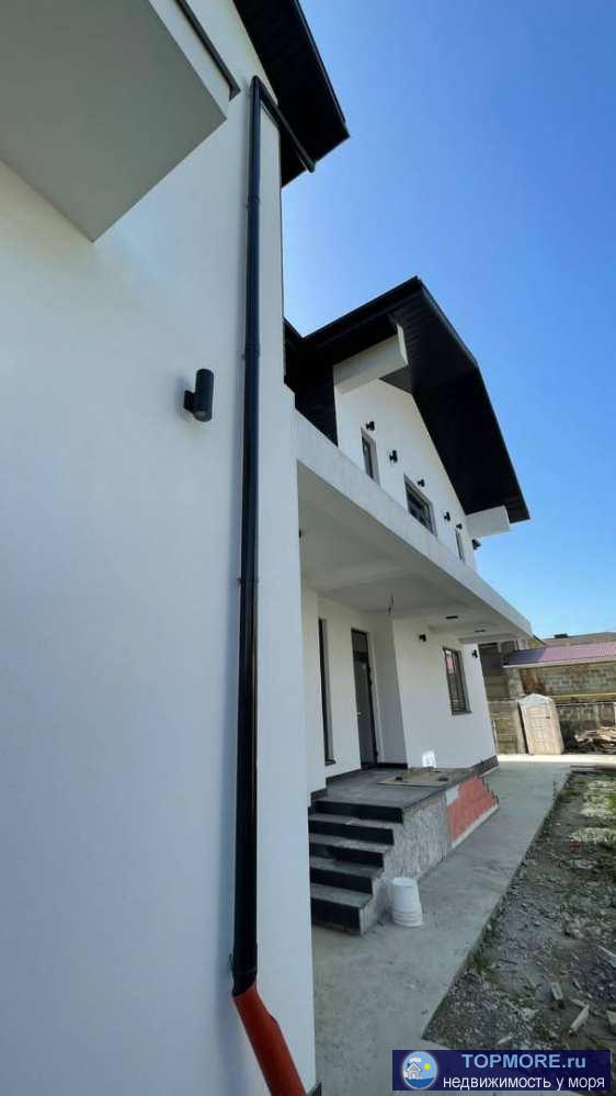 Предлагаю к продаже современный коттедж общей площадью 420 кв.м., расположенный на абсолютно ровном участке площадью... - 2