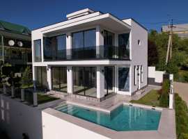 Продаётся Отличный Элитный дом Бизнес-класса. В городе Курорт-...