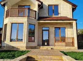 Лот № 156622. В продаже 3 комнатный коттедж с видом на море и...