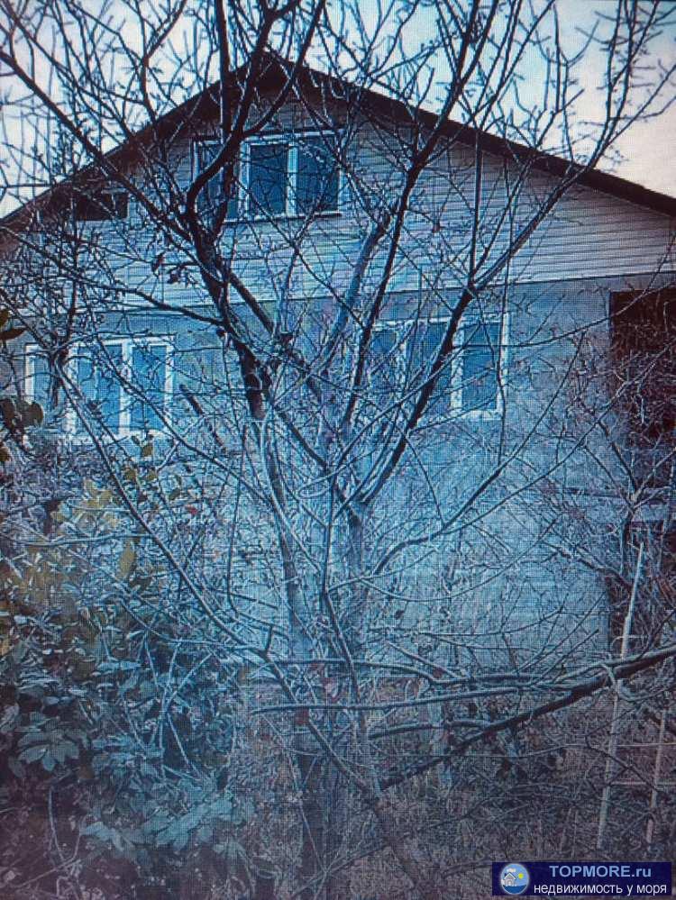 Лот № 156578. Продаю новый  дом на первой береговой линии. Большой участок 7 соток.  Всё в собственности , до моря...