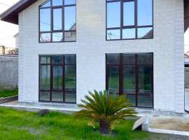 Лот № 156565. Продам дом в современном стиле хай-тек в 10 минутах...