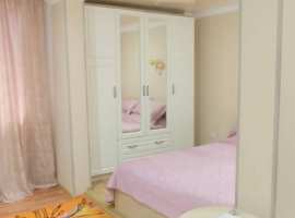 Лот № 162903. 

В продаже большая квартира в Адлере площадью 35...