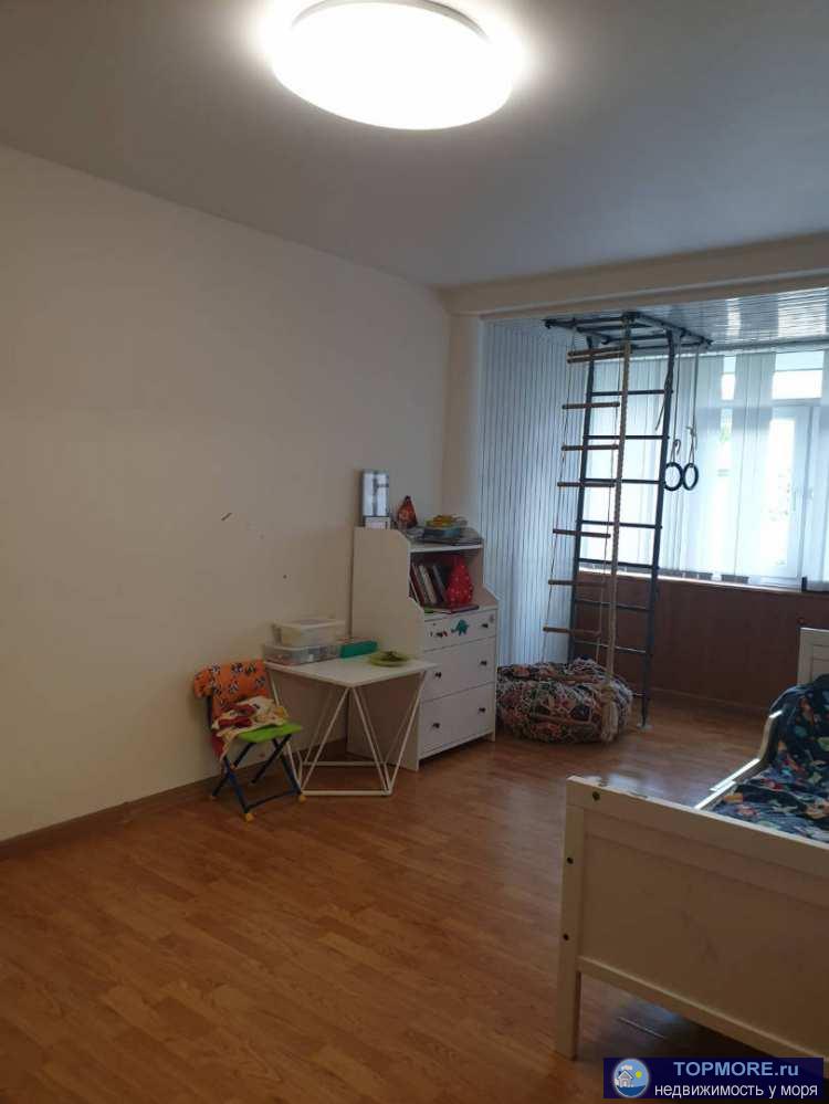 Лот № 163160. Продается 3 х комнатная просторная квартира  пл- 72 м2 с евро ремонтом на 2 этаже в 5 этажном доме. Все... - 1